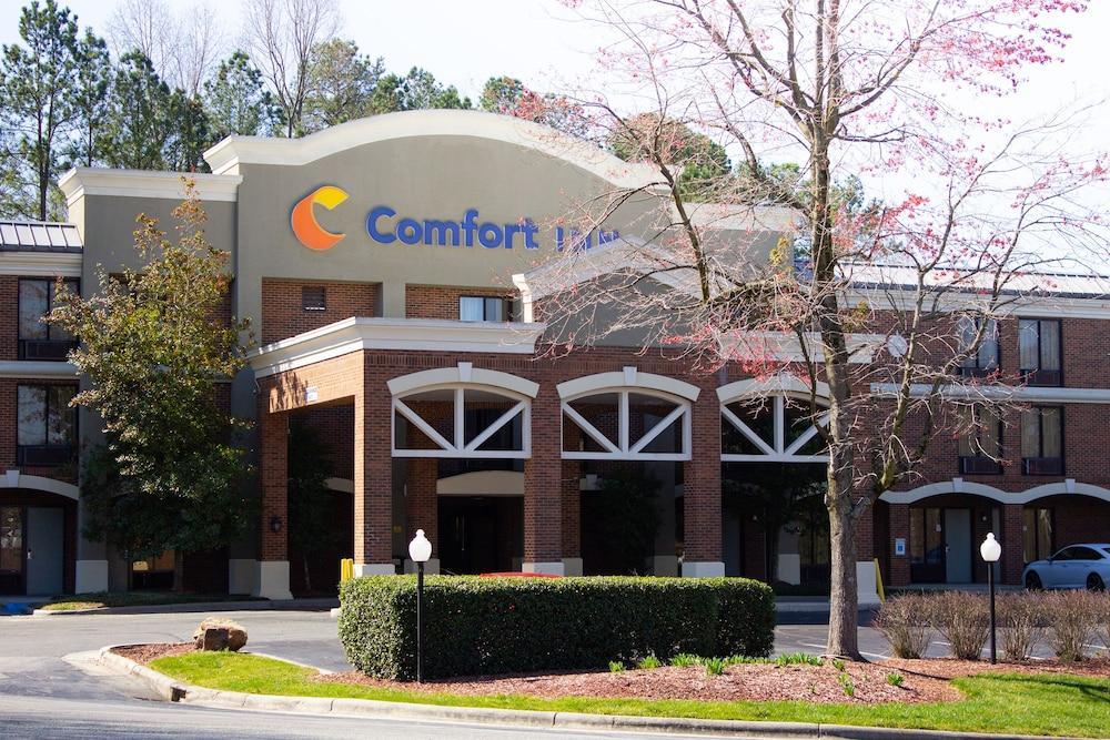 Clarion Pointe Research Triangle Park Durham Hotel Екстериор снимка