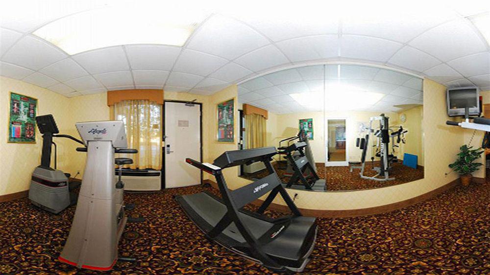 Clarion Pointe Research Triangle Park Durham Hotel Екстериор снимка